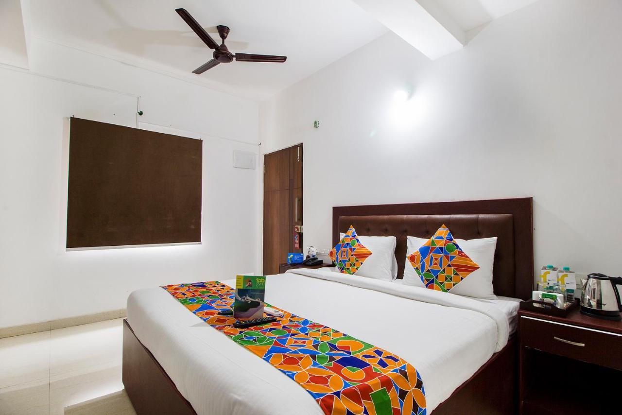 Fabhotel Limestone Aura حيدر أباد المظهر الخارجي الصورة